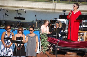 DSC+96+concert+with+Cecile$27s+students